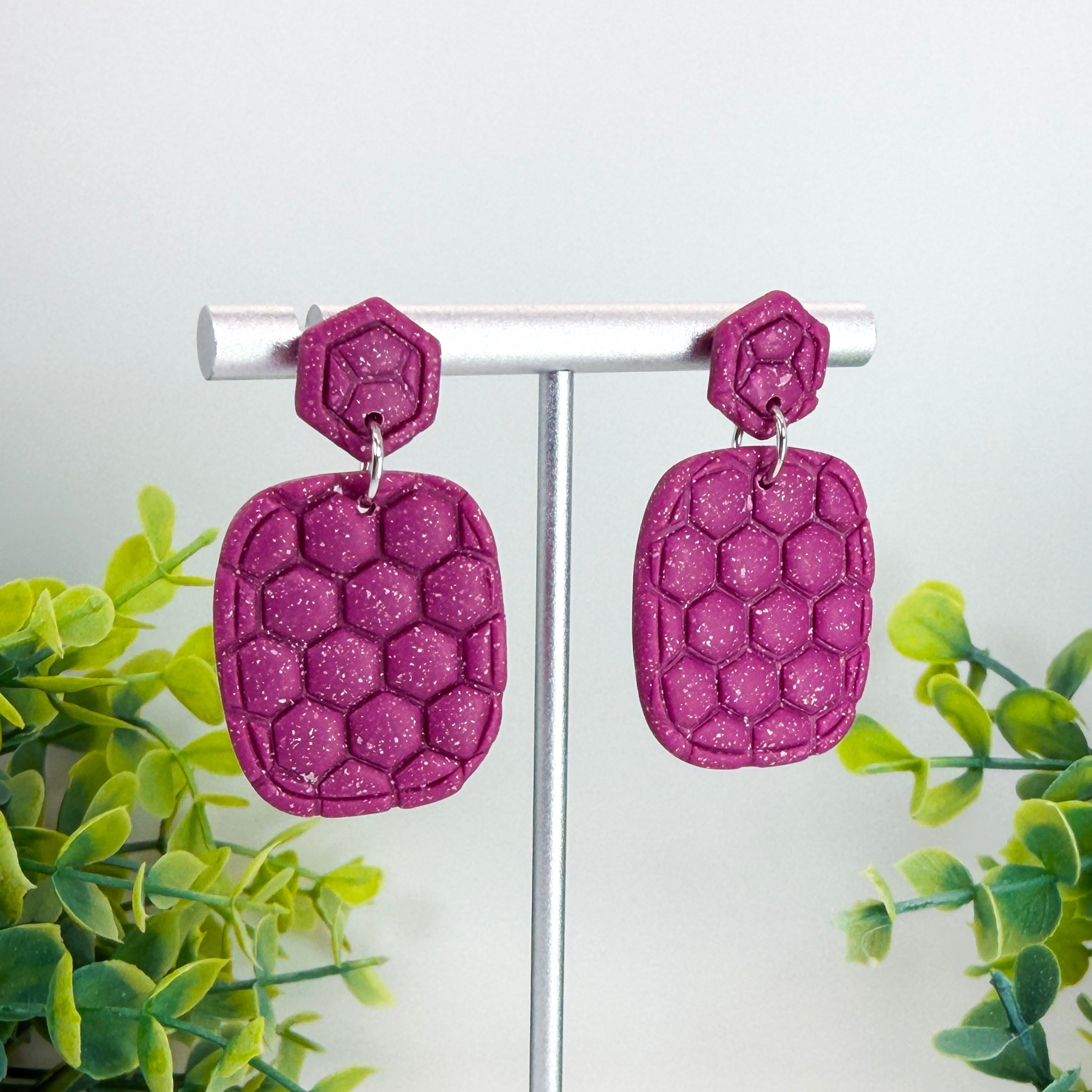 Betty Dangles