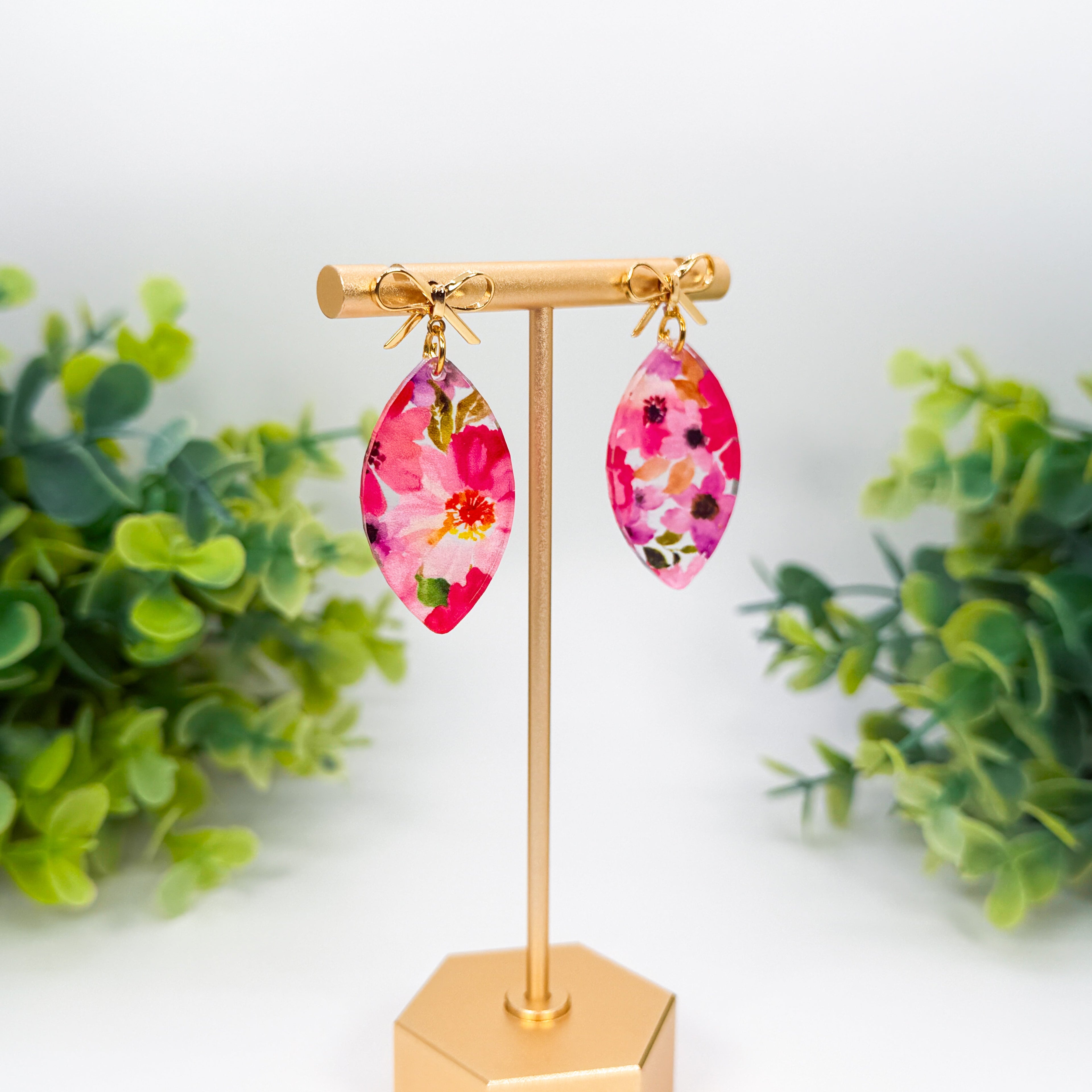 Ophelia Dangles