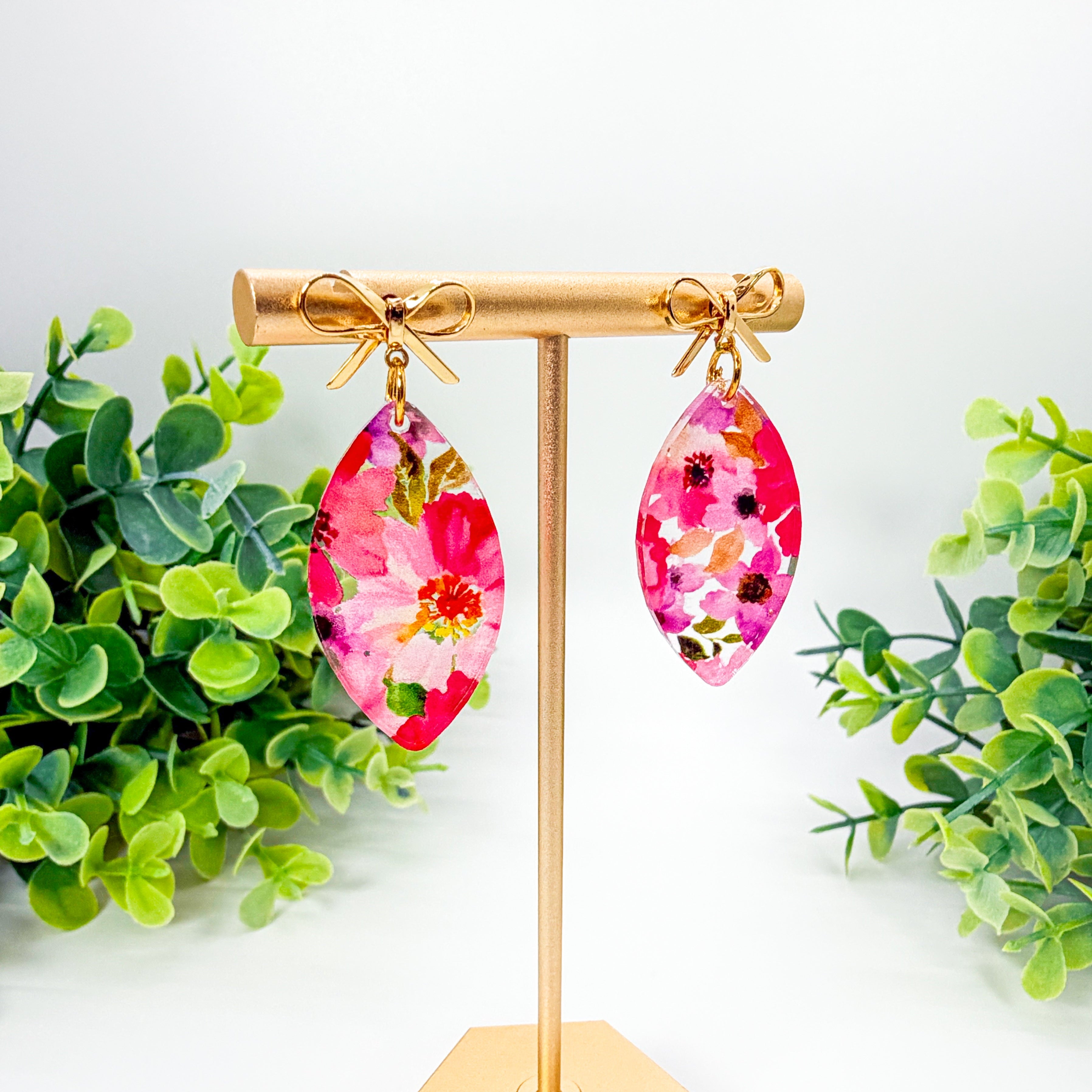 Ophelia Dangles