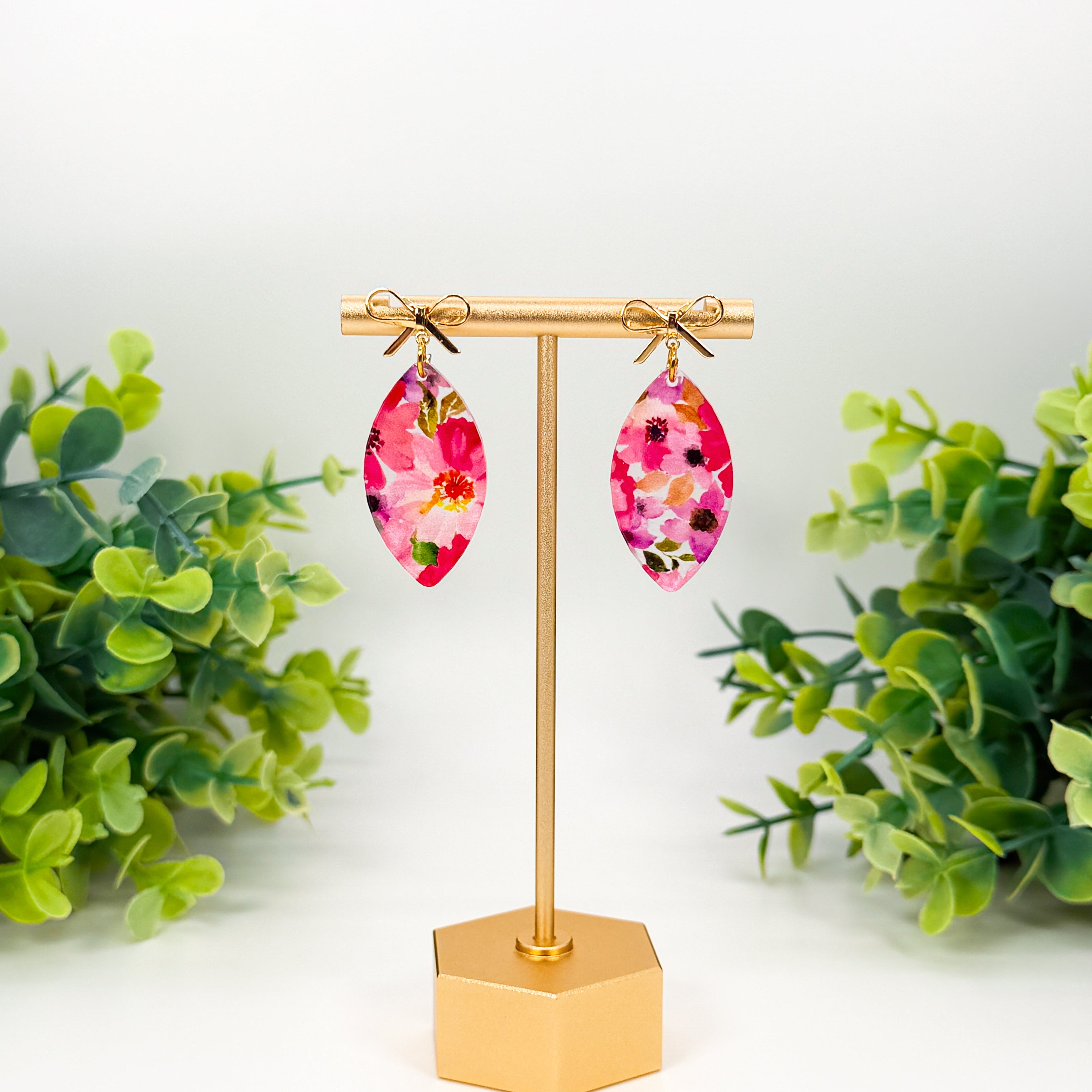 Ophelia Dangles