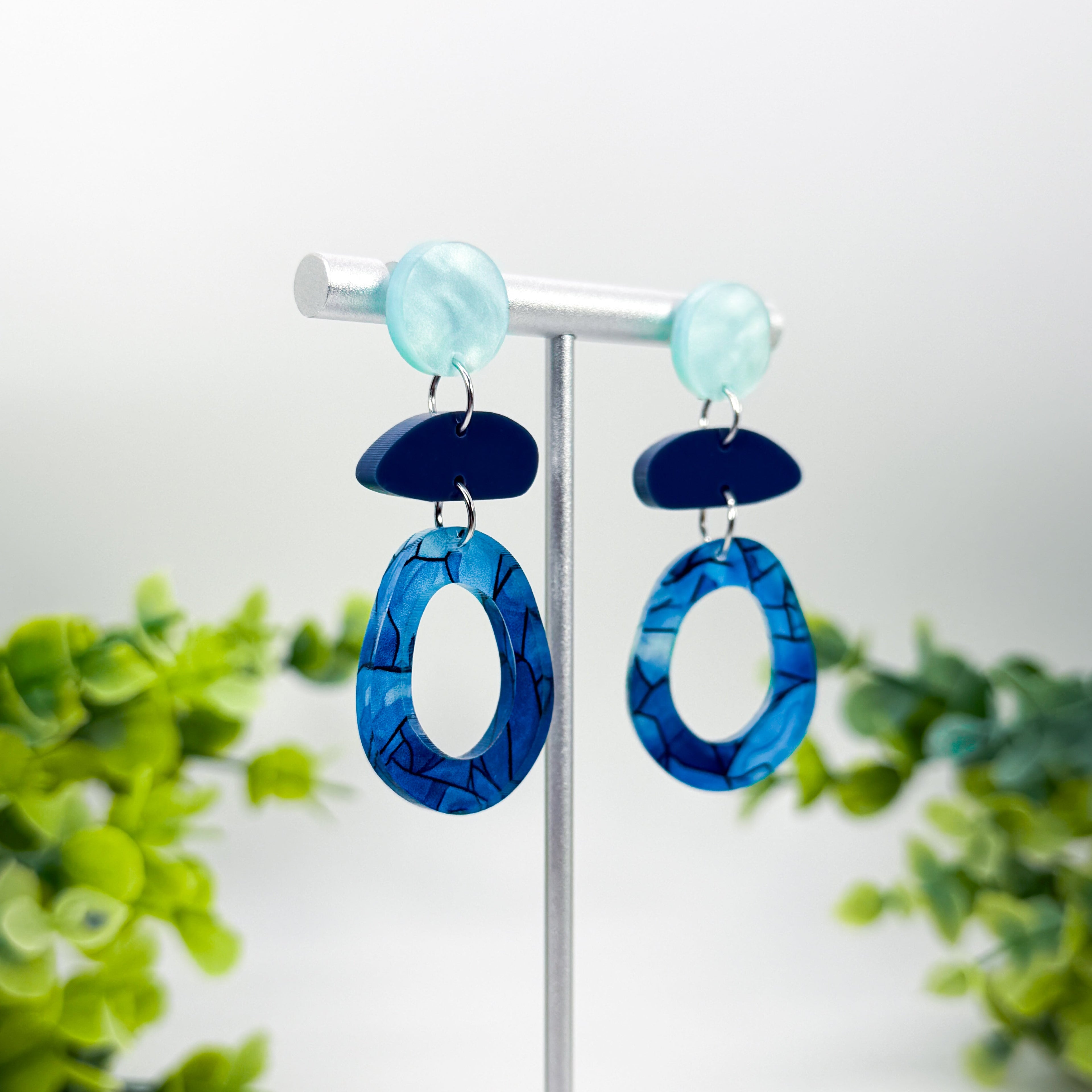 Oceana Dangles