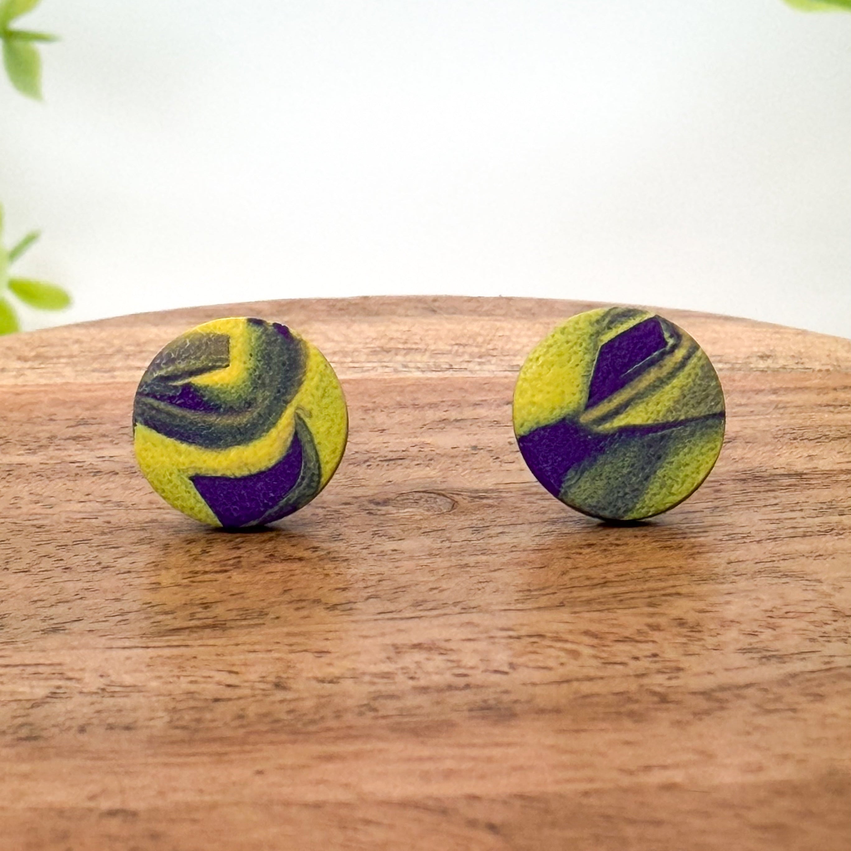 Simone Studs