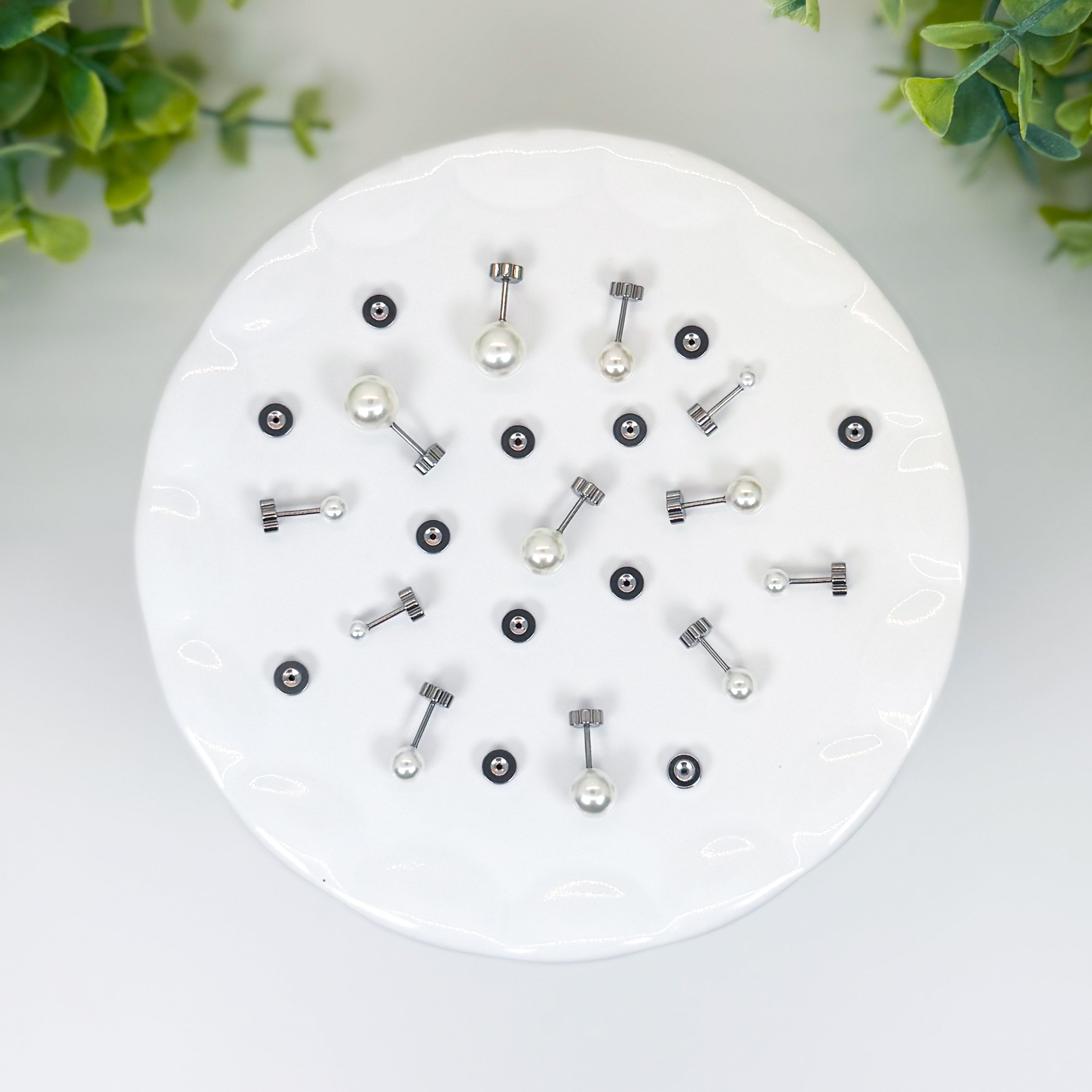 Flat Back Pearl Stud Pack