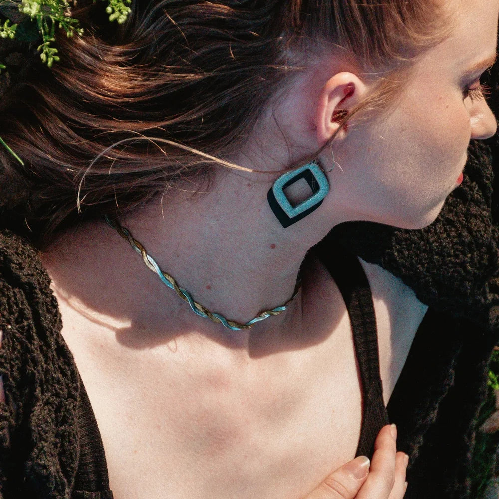 Nova Twisted Snake Chain Necklace