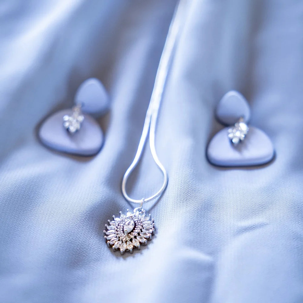 Custom Tate Bridesmaid Dangles